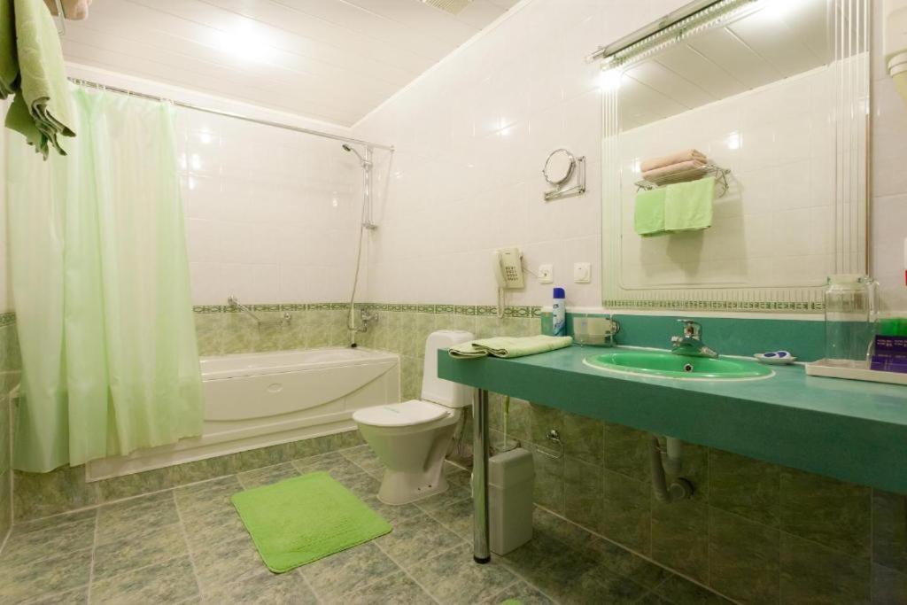 Rahat Hotel Aktau  Bagian luar foto